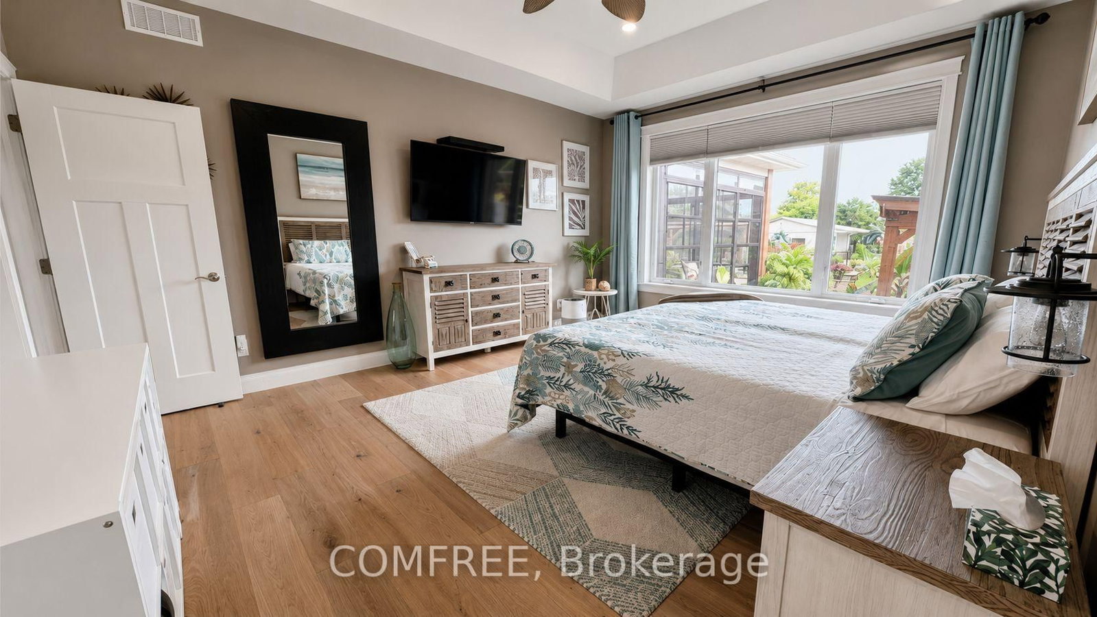 663 County 2 Road • Lakeshore, ON photo 13