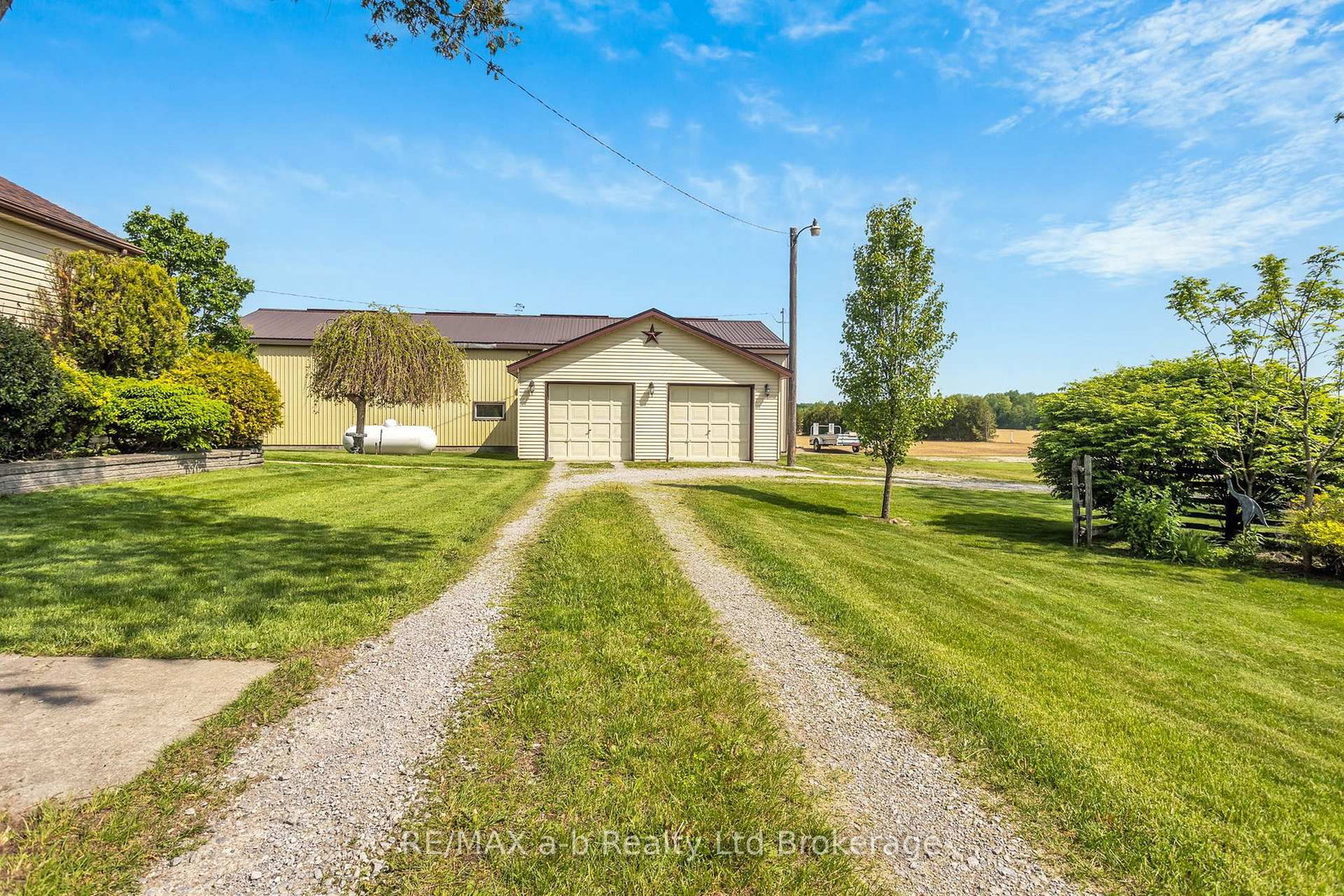 1813 Norfolk County 19 Road W • Norfolk, ON photo 10
