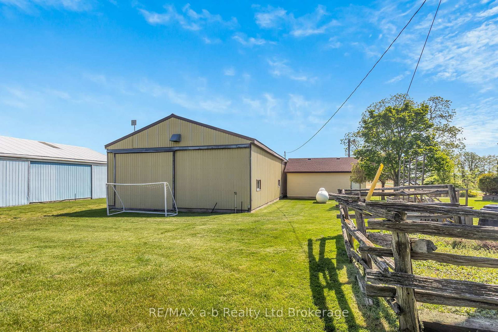 1813 Norfolk County 19 Road W • Norfolk, ON photo 45