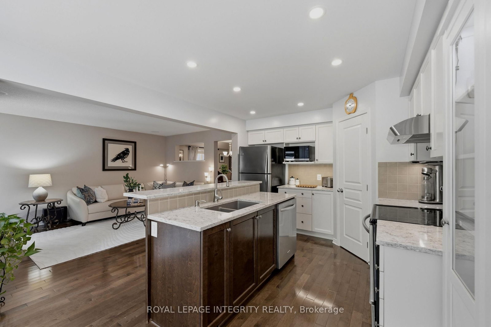 355 Celtic Ridge Crescent • Ottawa, ON photo 18