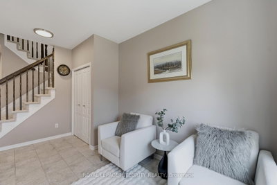 355 Celtic Ridge Crescent • Ottawa, ON photo 9