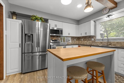 92 Salem Court • London South, ON photo 8
