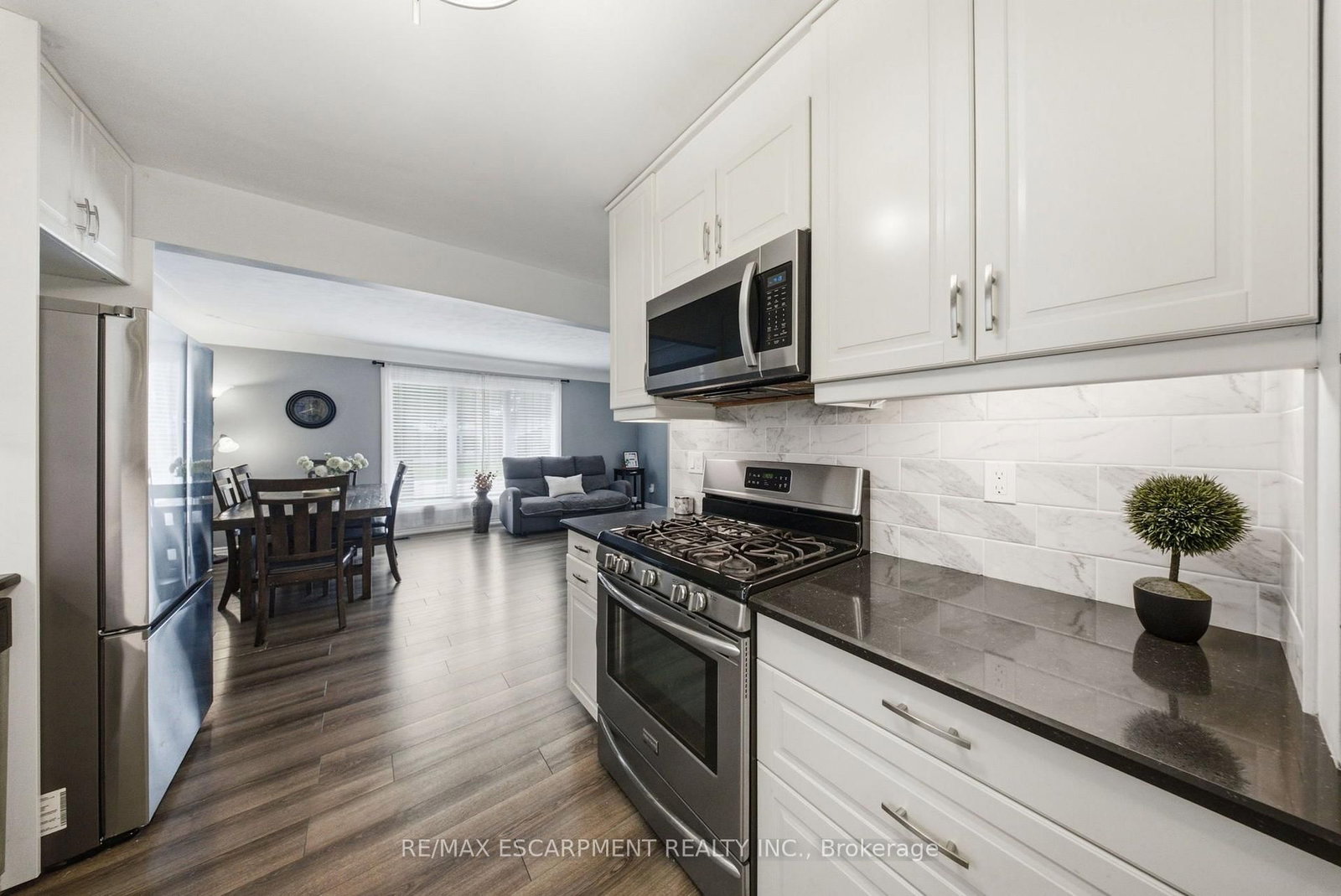 203 WEST 31ST Street • Hamilton, ON photo 11
