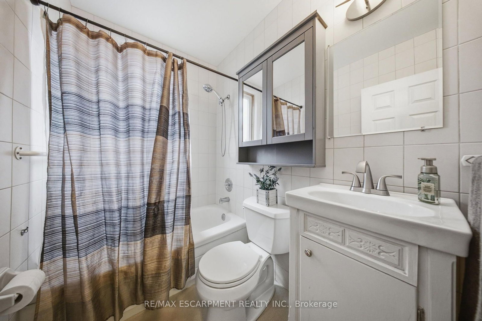 203 WEST 31ST Street • Hamilton, ON photo 17