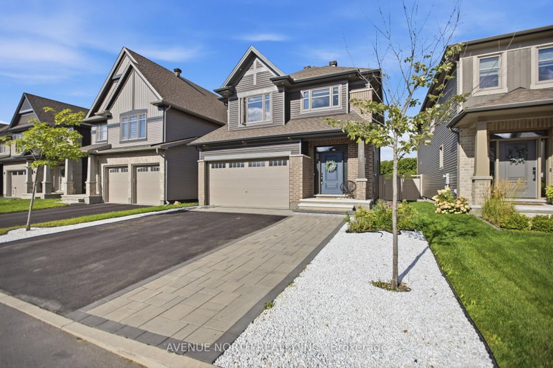 275 Trollius Way