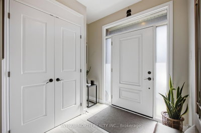 275 Trollius Way • Ottawa, ON photo 5