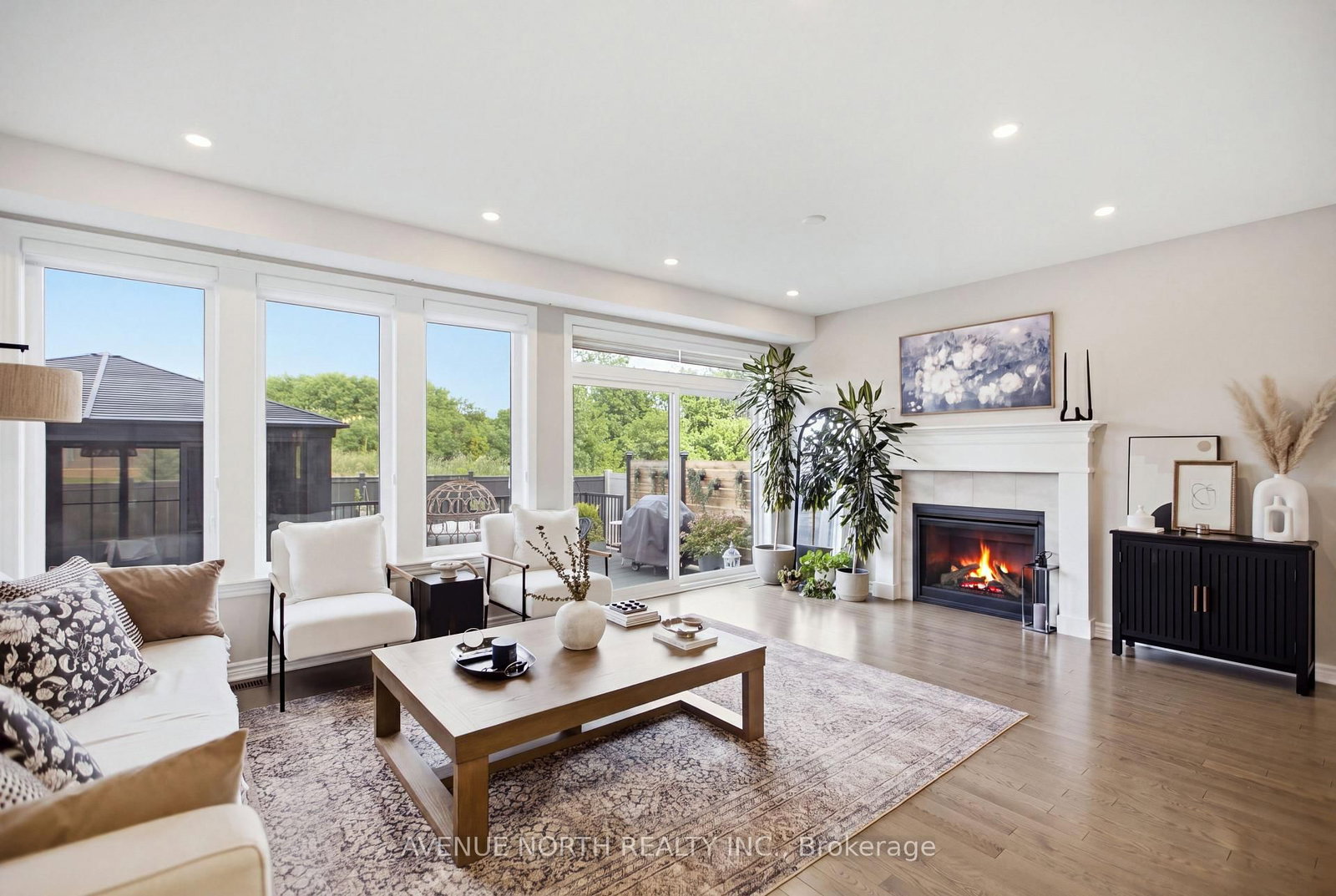 275 Trollius Way • Ottawa, ON photo 9