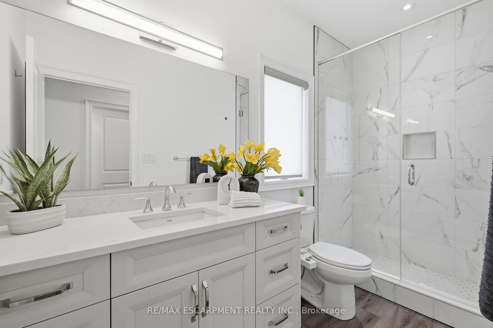 25 Sunrise Court • Fort Erie, ON photo 13