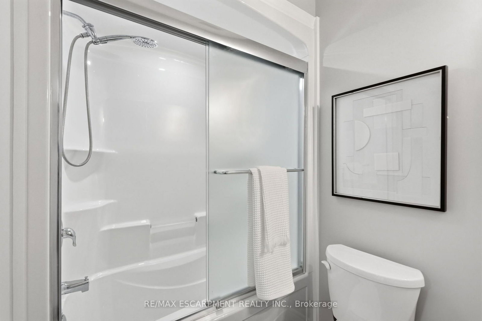 25 Sunrise Court • Fort Erie, ON photo 19