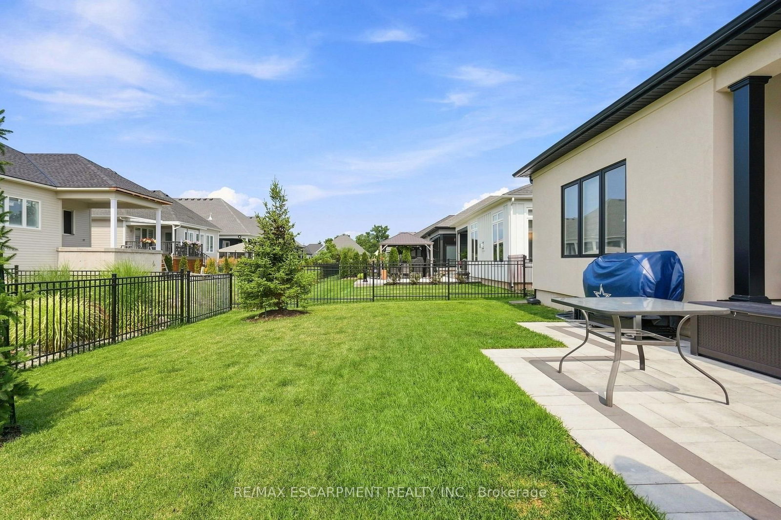 25 Sunrise Court • Fort Erie, ON photo 33