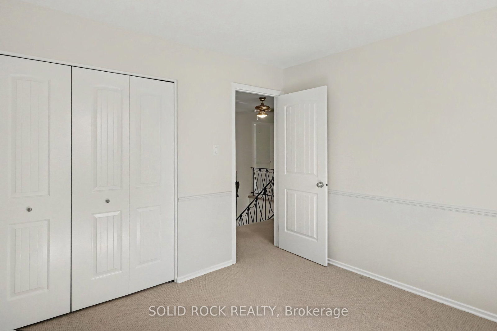 1599 Featherston Drive • Ottawa, ON photo 25