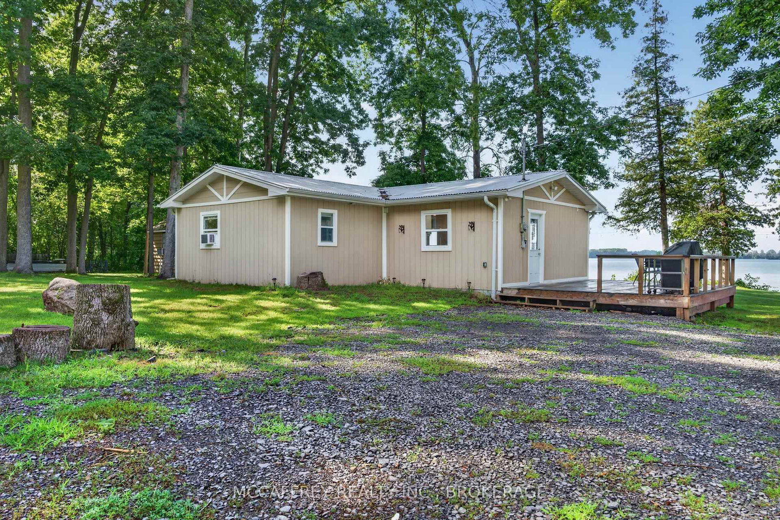 80 Trillium Lane • Napanee, ON photo 33