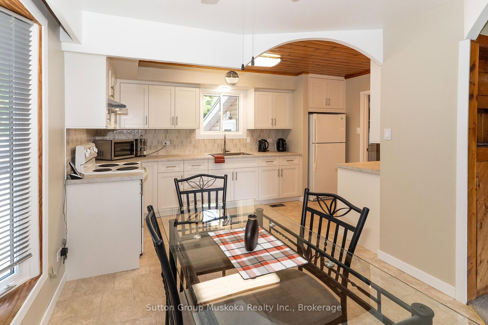 264 Savage Settlement Road • Perry, ON photo 11