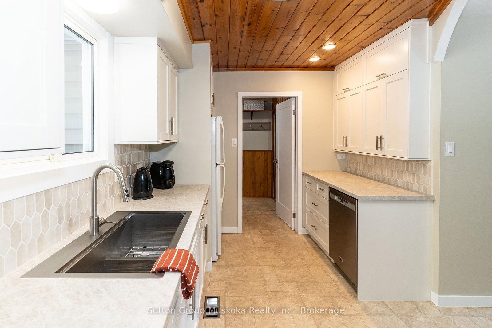 264 Savage Settlement Road • Perry, ON photo 7