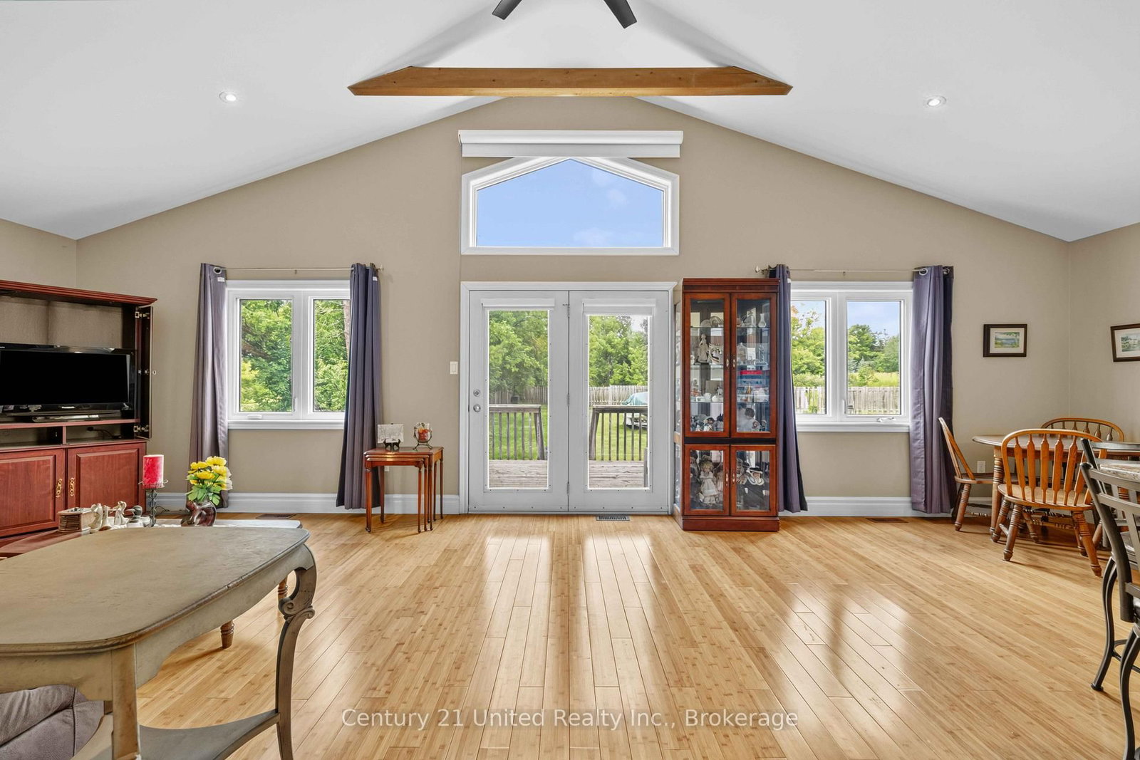 127.5 Adelaide Street S • Kawartha Lakes, ON photo 5