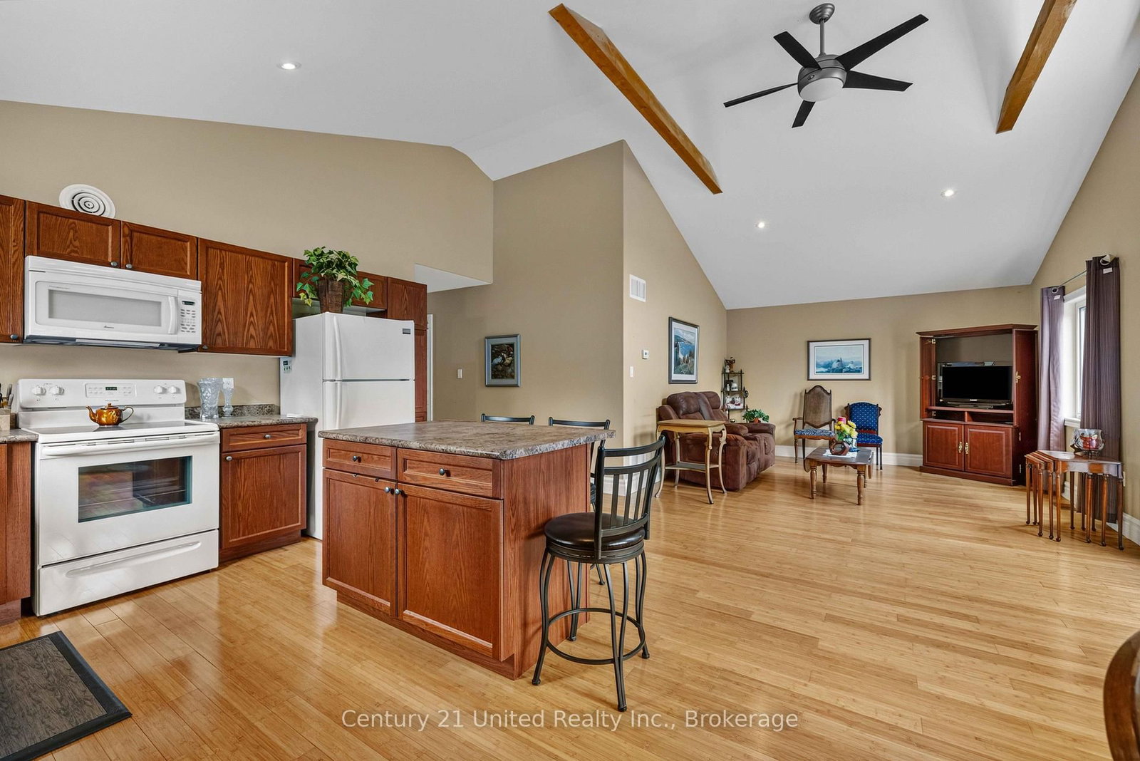 127.5 Adelaide Street S • Kawartha Lakes, ON photo 6