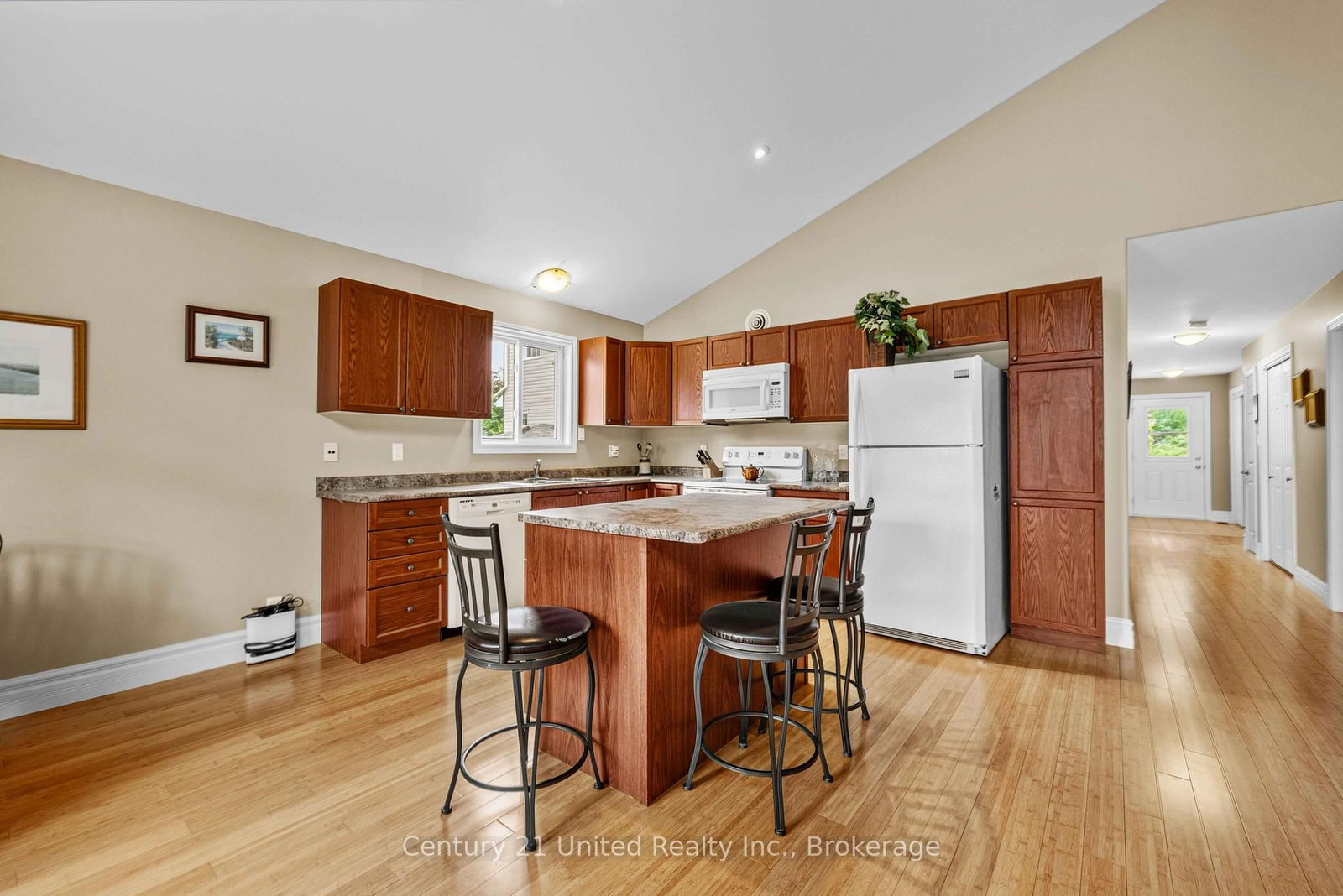 127.5 Adelaide Street S • Kawartha Lakes, ON photo 8