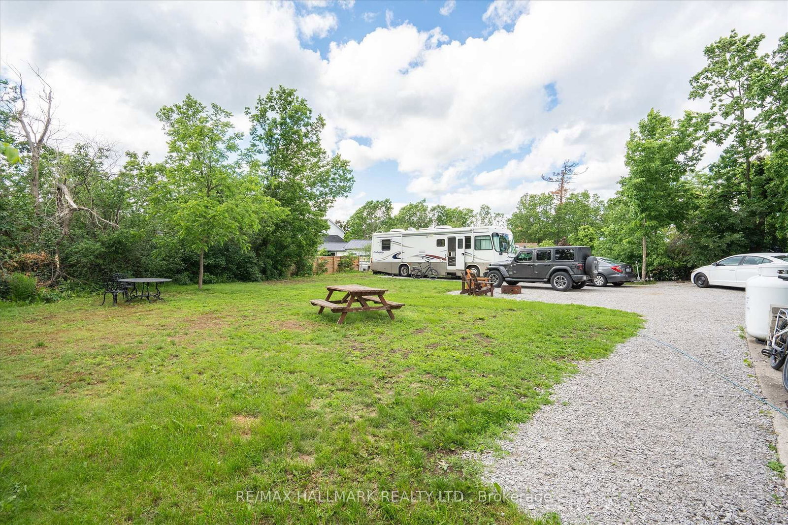64 Front Street E • Kawartha Lakes, ON photo 32