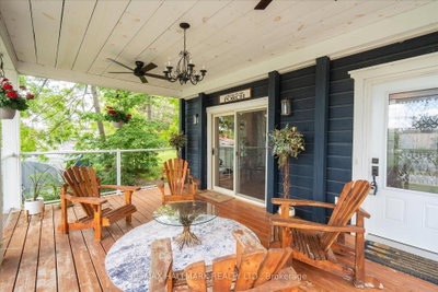 64 Front Street E • Kawartha Lakes, ON photo 4