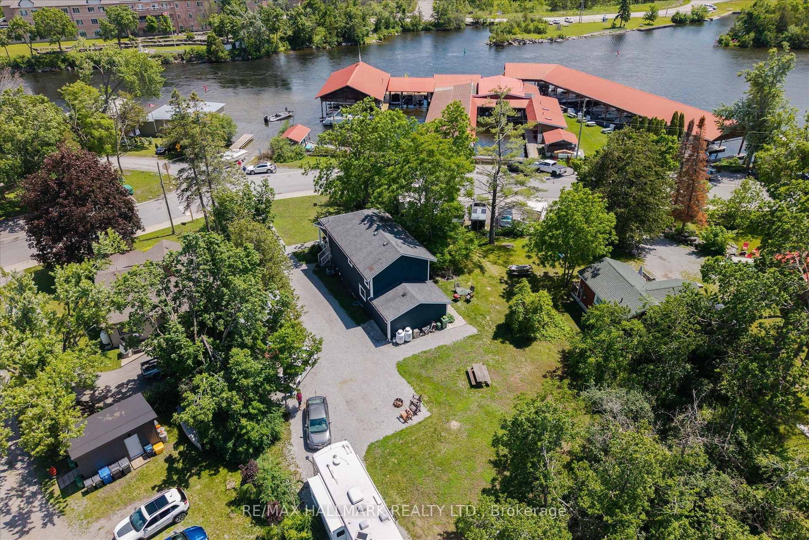64 Front Street E • Kawartha Lakes, ON photo 40