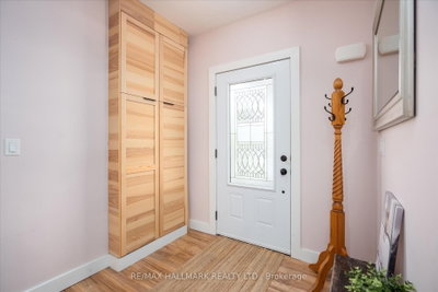 64 Front Street E • Kawartha Lakes, ON photo 7