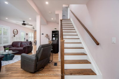 64 Front Street E • Kawartha Lakes, ON photo 8