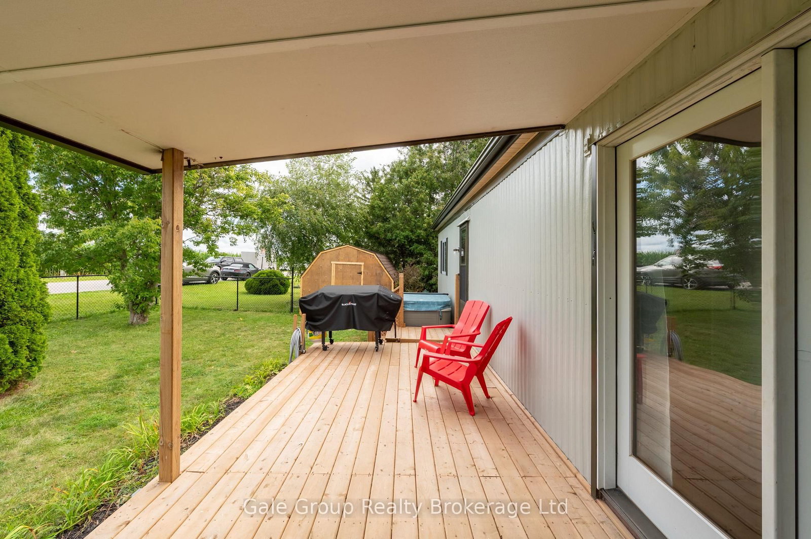 32 Pineview Ave Avenue • Malahide, ON photo 11