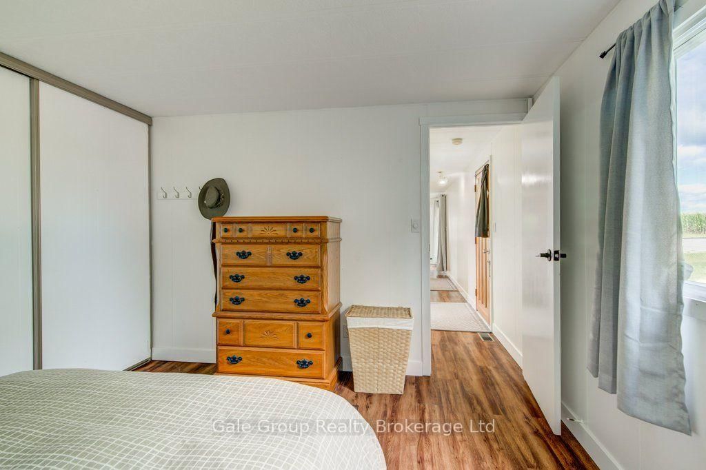 32 Pineview Ave Avenue • Malahide, ON photo 37
