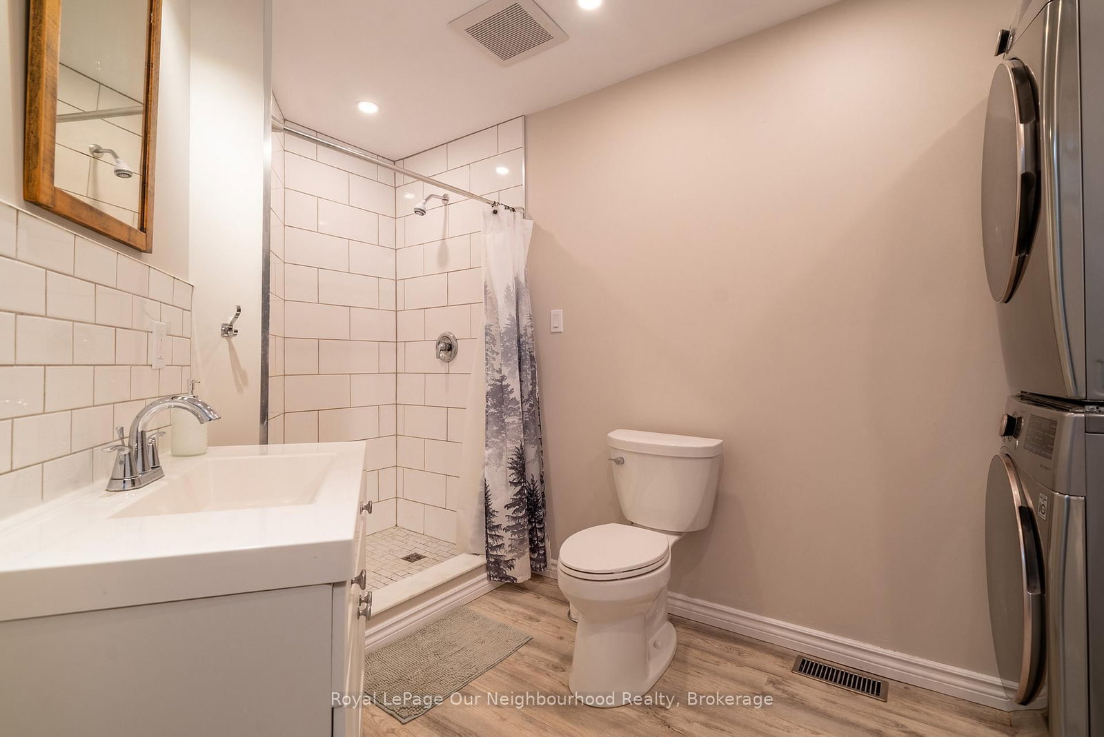 504 Wiley Road • Quinte West, ON photo 12