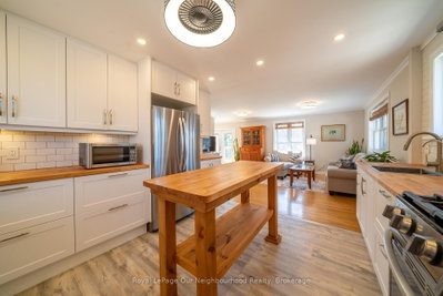 504 Wiley Road • Quinte West, ON photo 8