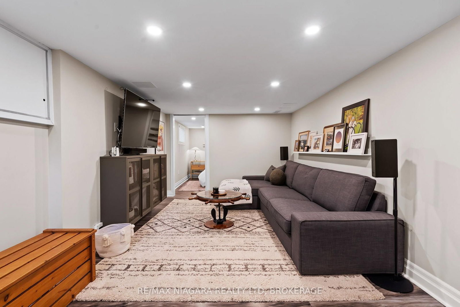 66 Highland Avenue • St. Catharines, ON photo 20