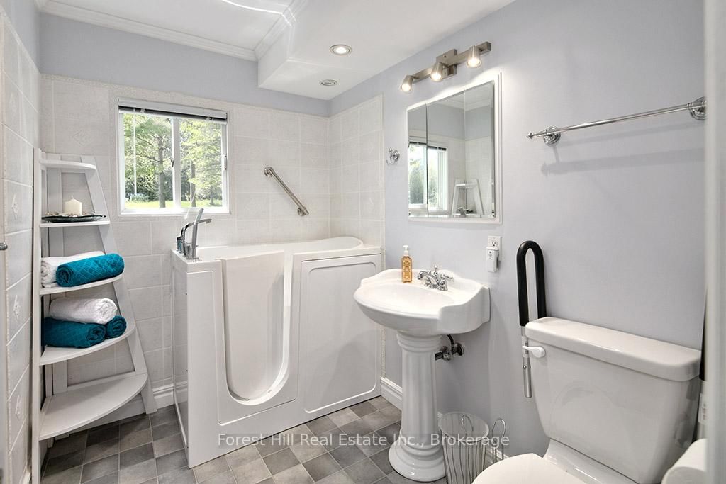523583 12 Concession • West Grey, ON photo 18