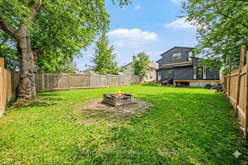 14 River Road