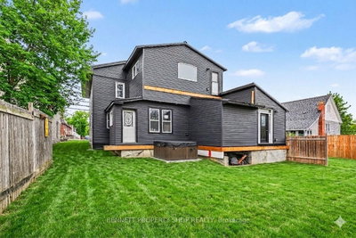 14 River Road • Arnprior, ON photo 4
