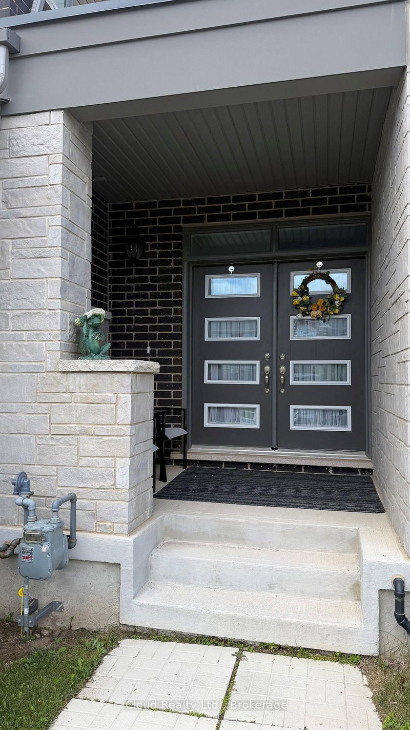 74 Forestwalk Street