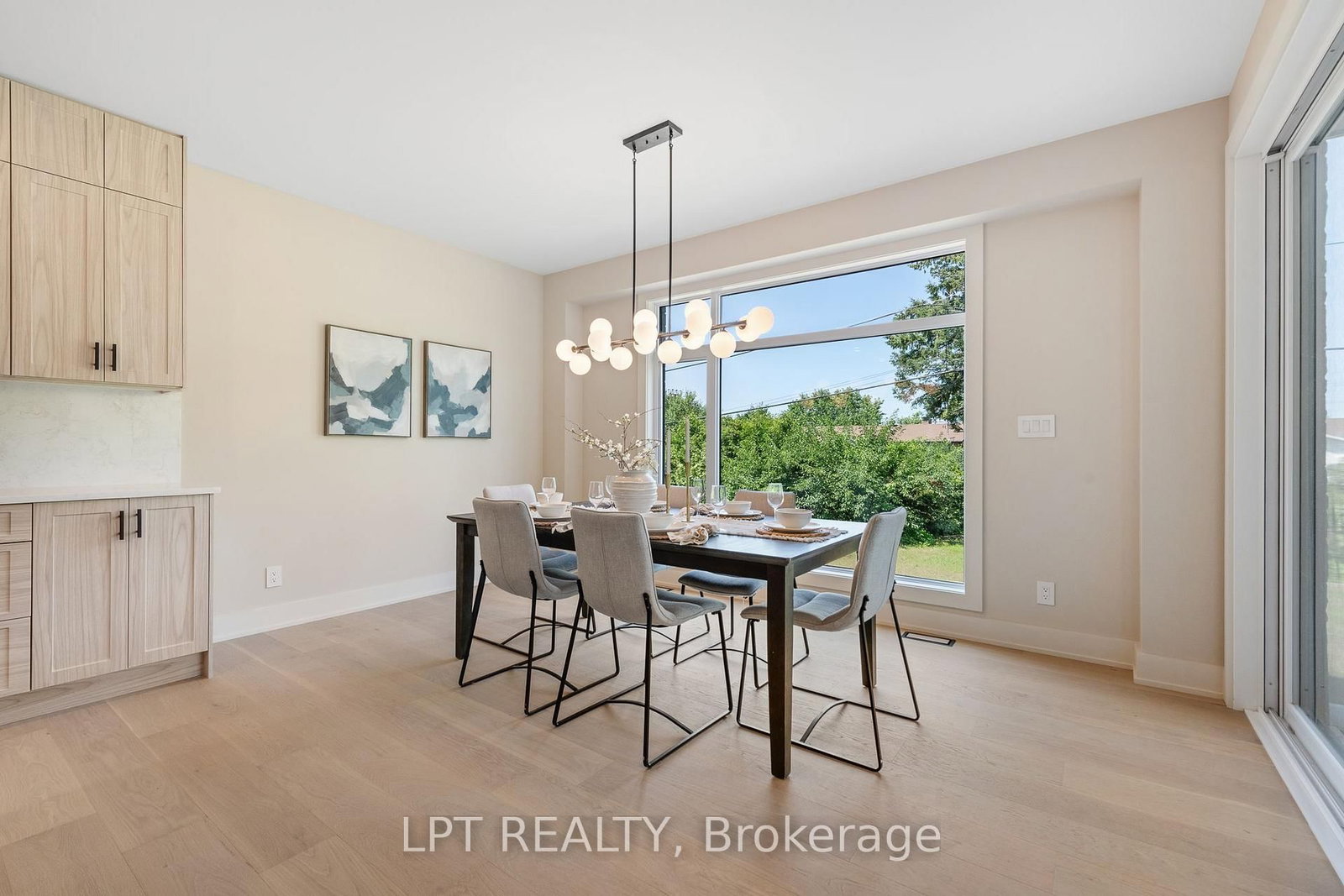 15 Briggs Avenue • Ottawa, ON photo 17
