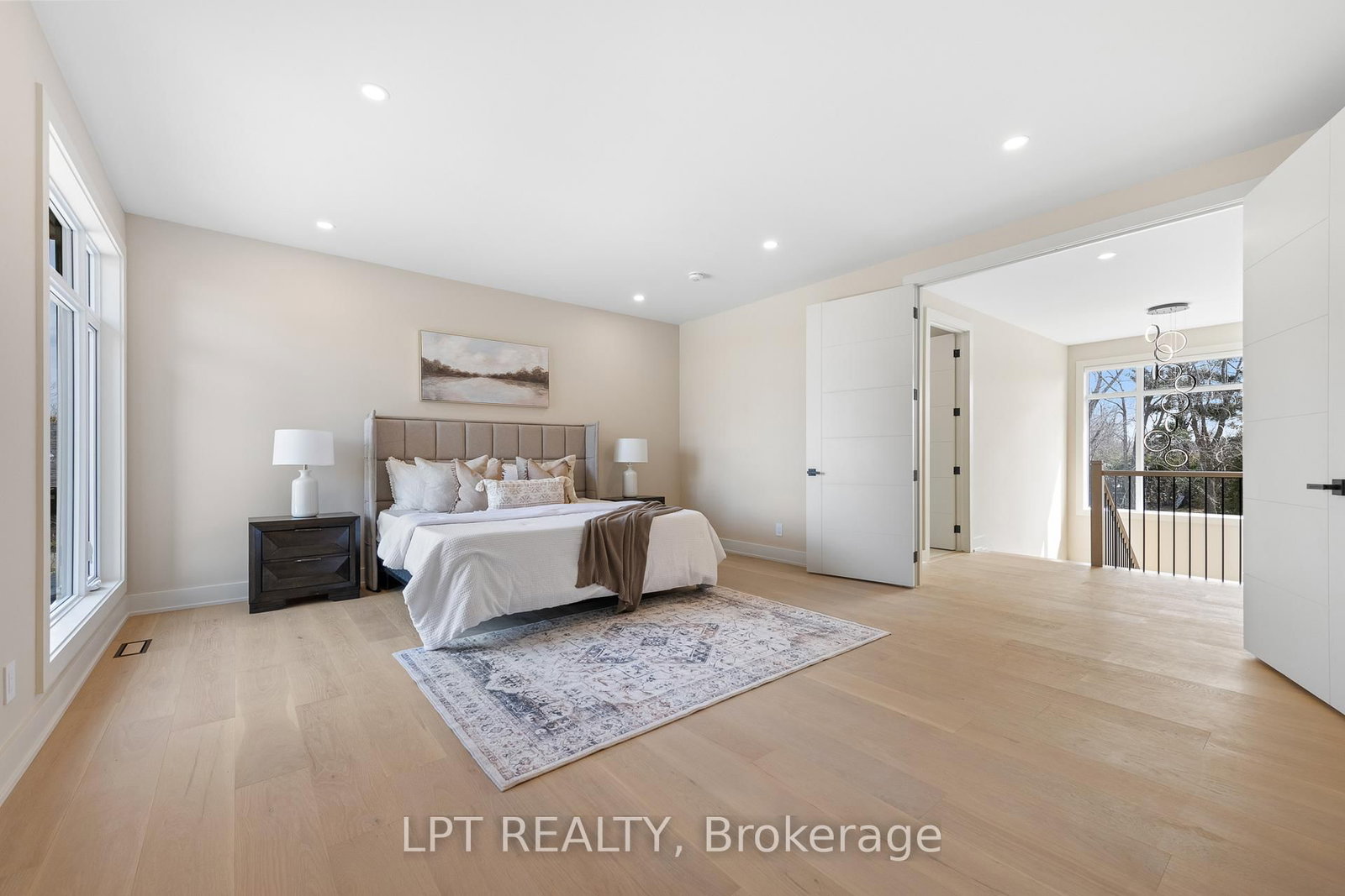 15 Briggs Avenue • Ottawa, ON photo 28