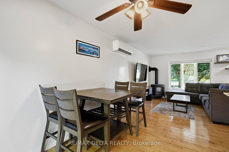 1120 Des Cedres Street