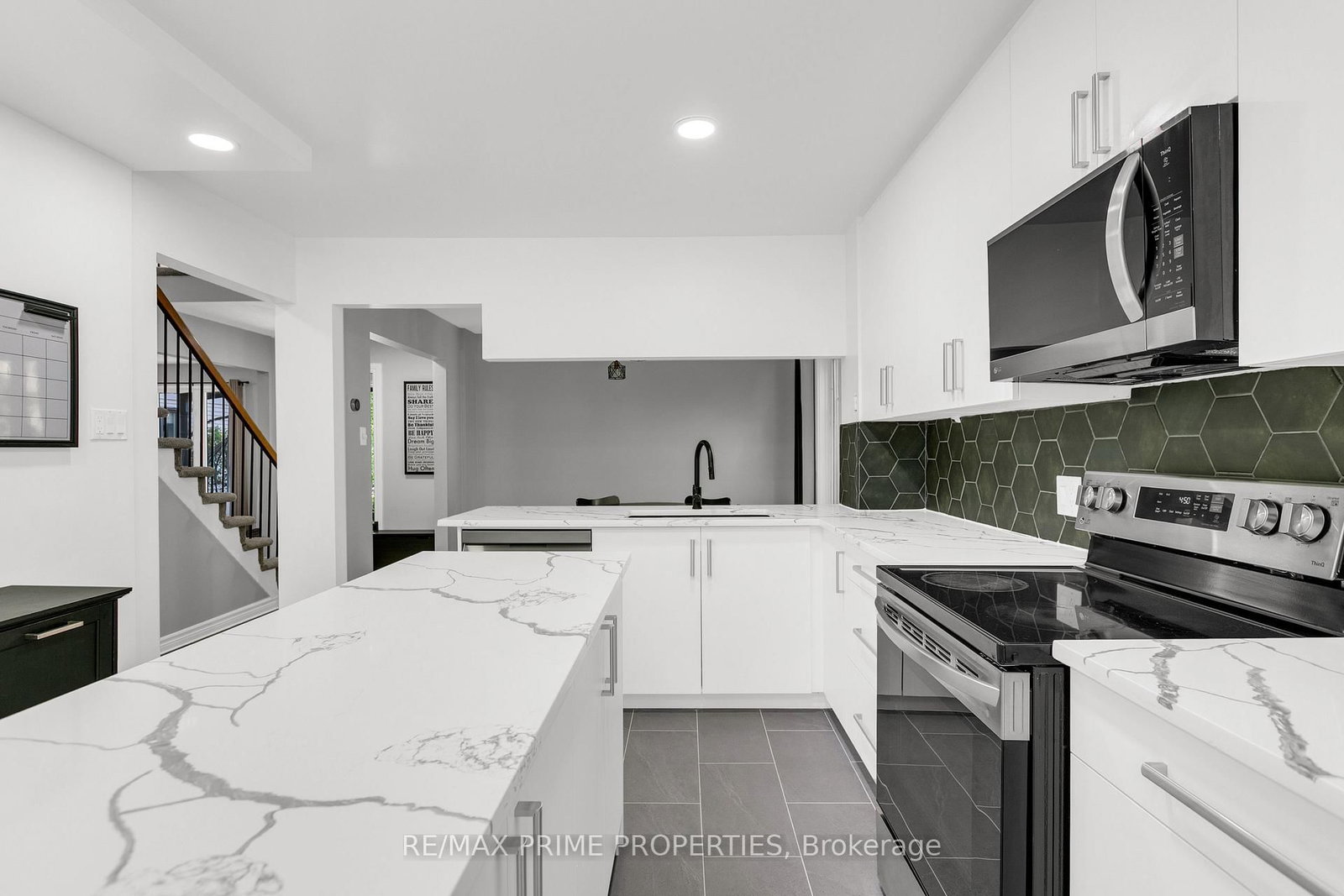 1531 Kamouraska Circle • Ottawa, ON photo 14