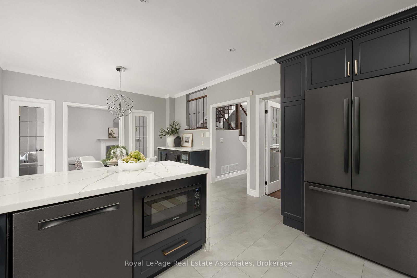5 Volterra Court • Hamilton, ON photo 13