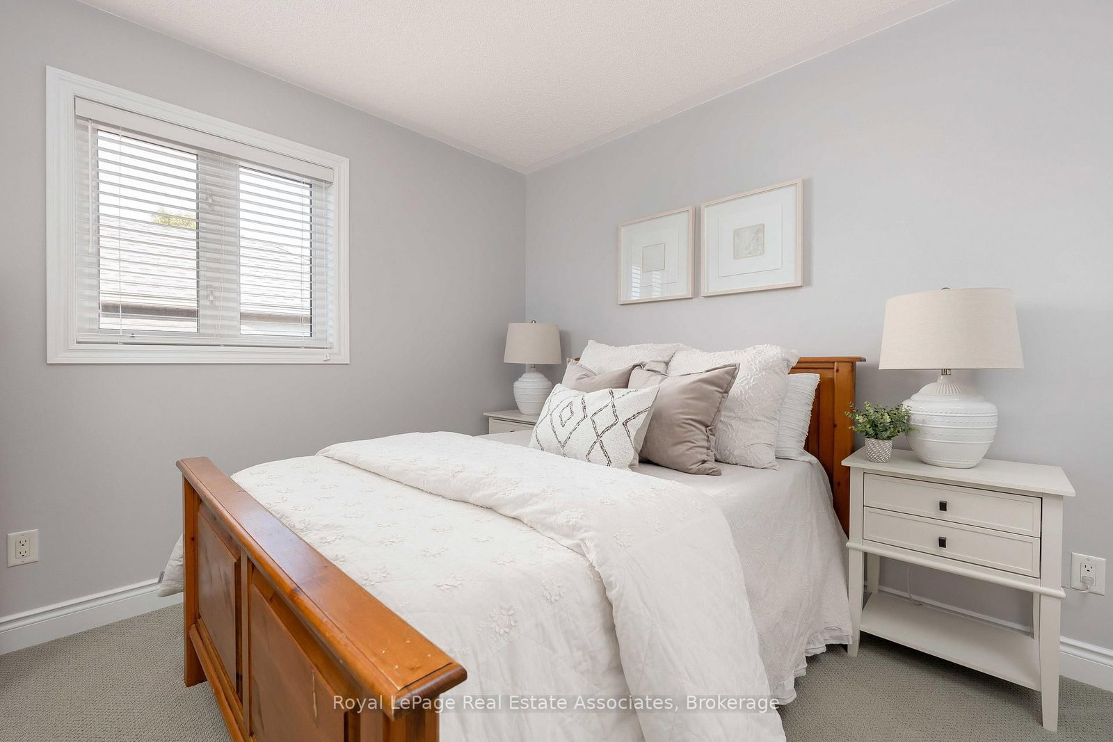 5 Volterra Court • Hamilton, ON photo 31