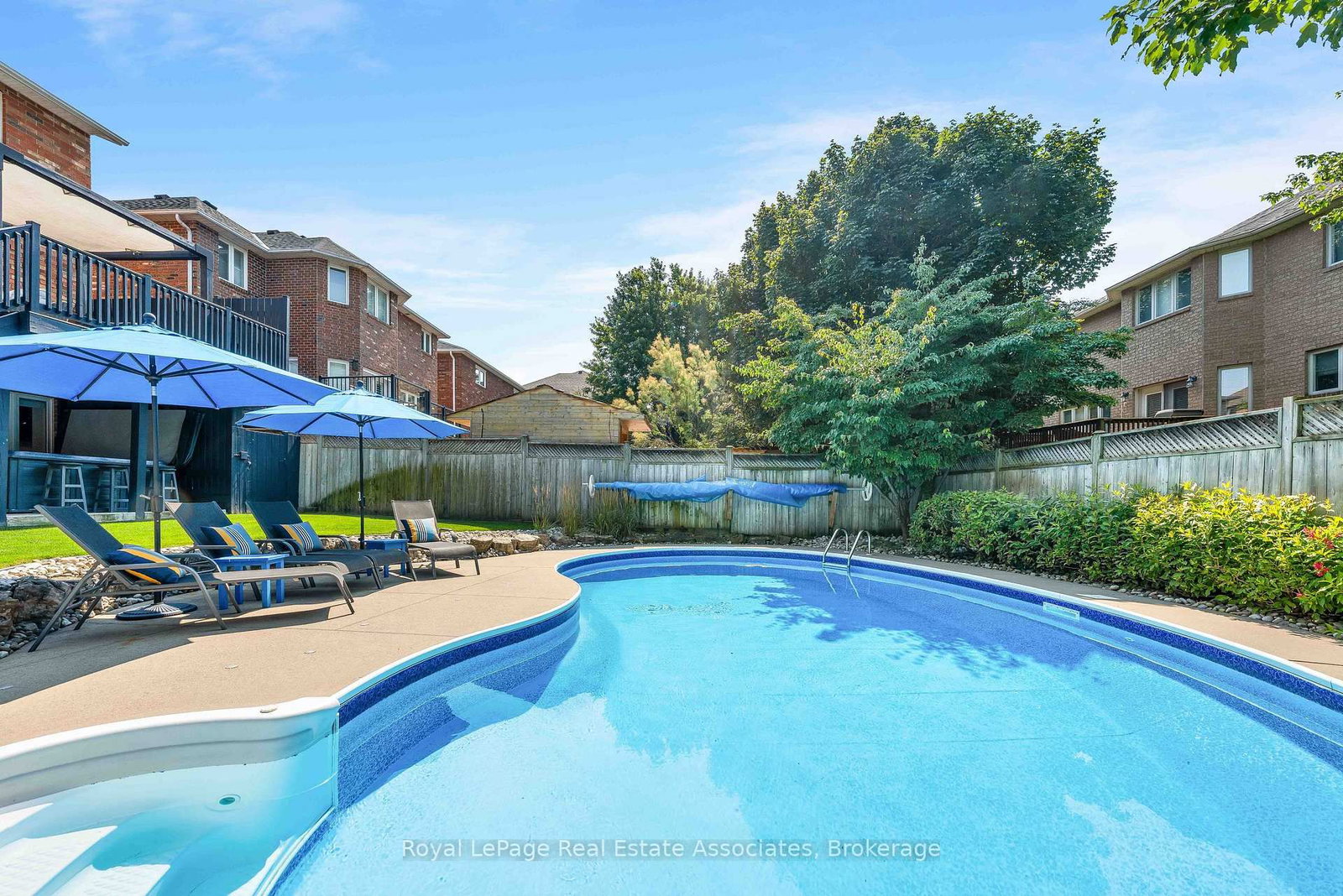 5 Volterra Court • Hamilton, ON photo 40