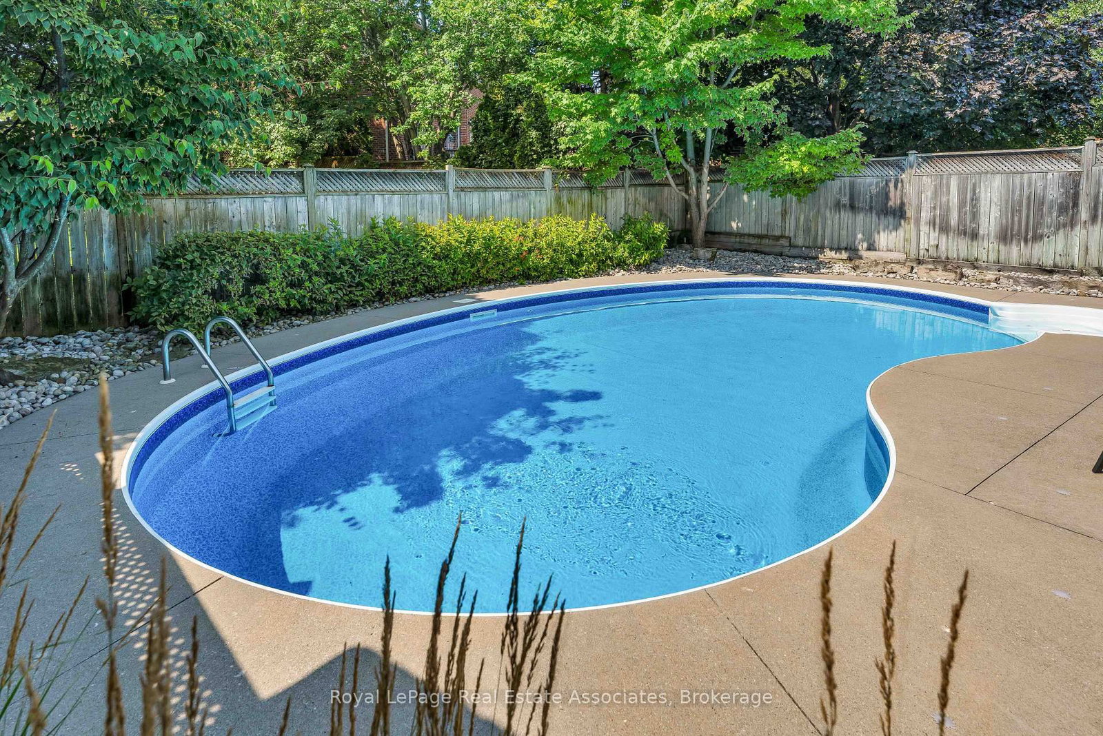 5 Volterra Court • Hamilton, ON photo 44
