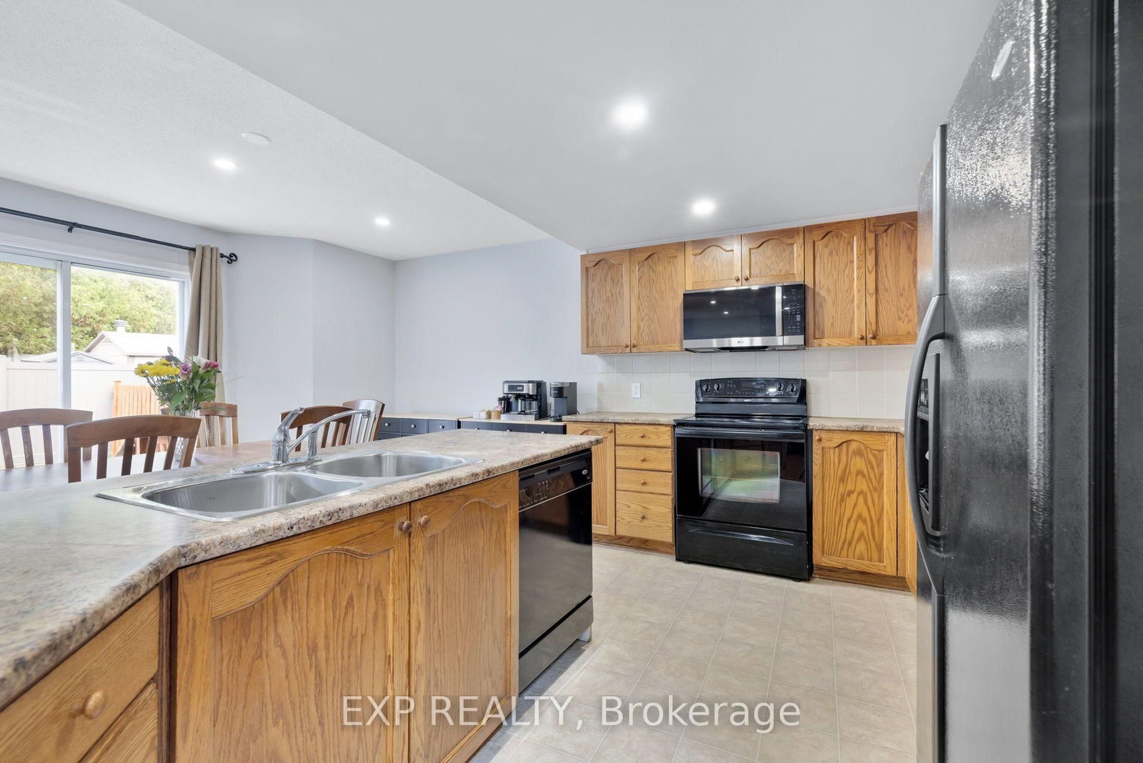 114 Ashmore Drive • Barrhaven, ON photo 21