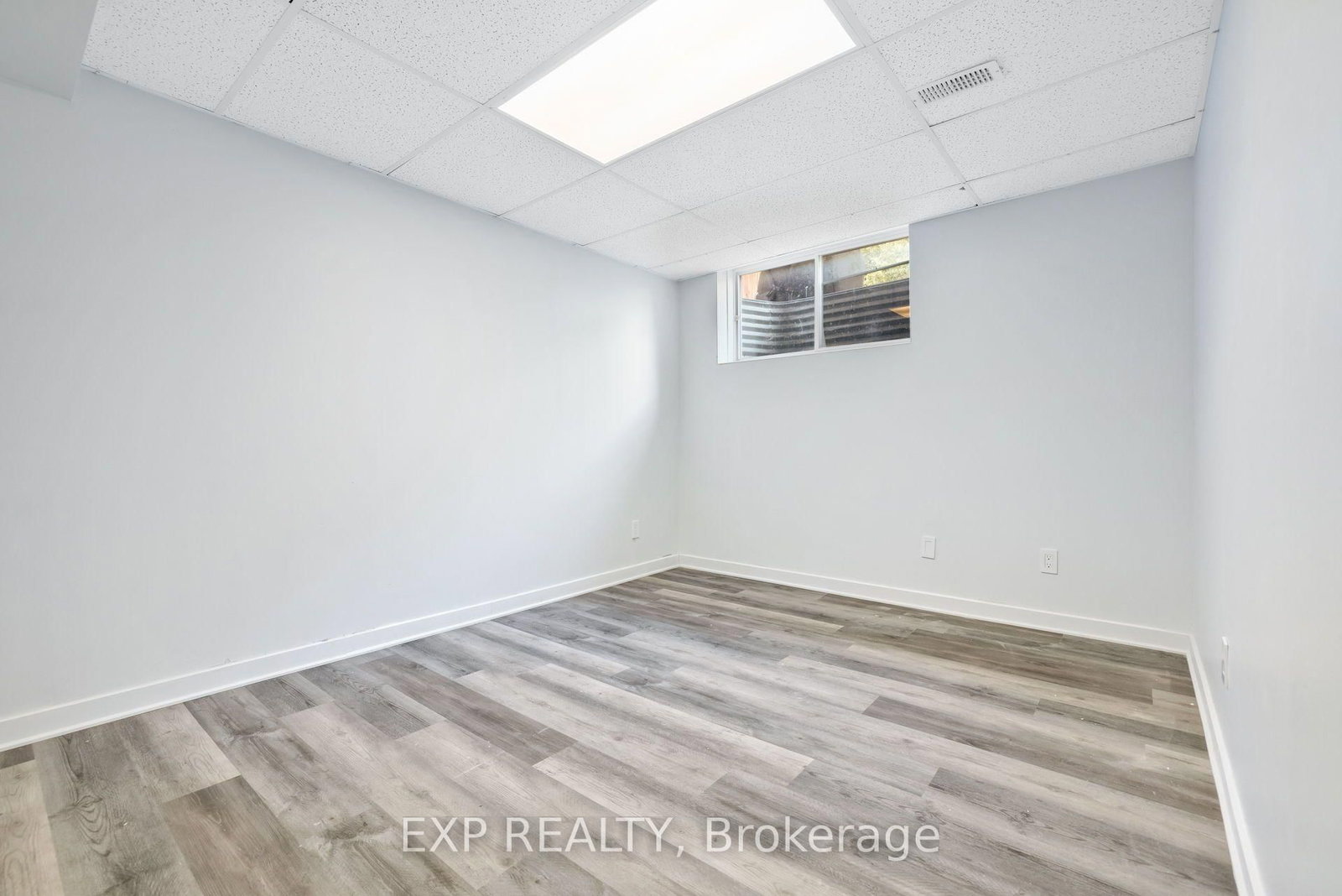 114 Ashmore Drive • Barrhaven, ON photo 43