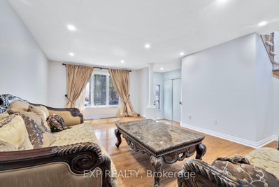 114 Ashmore Drive • Barrhaven, ON photo 8