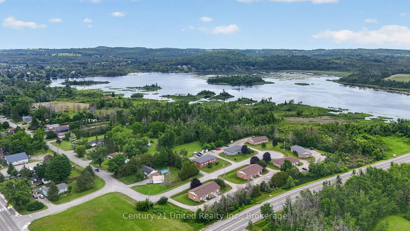 101 Rita Crescent • #25 • Kawartha Lakes, ON photo 2