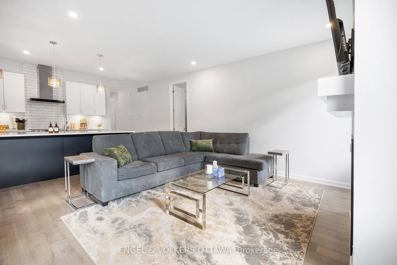 777 Coast Circle • Manotick, ON photo 18