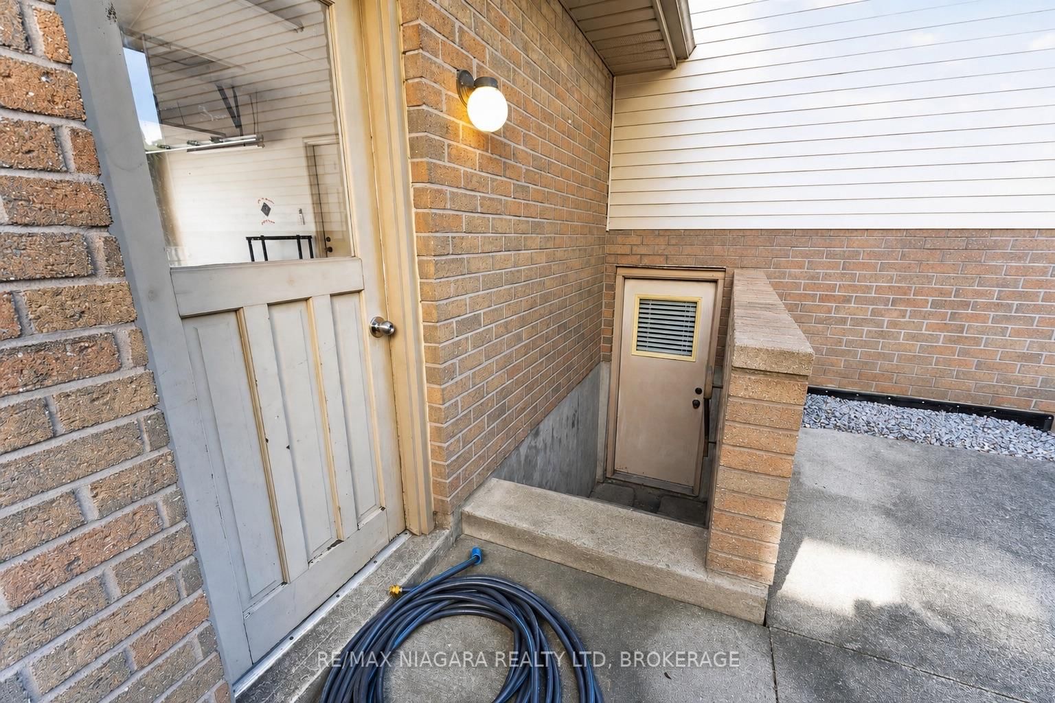 7725 SWAN Street • Niagara Falls, ON photo 22