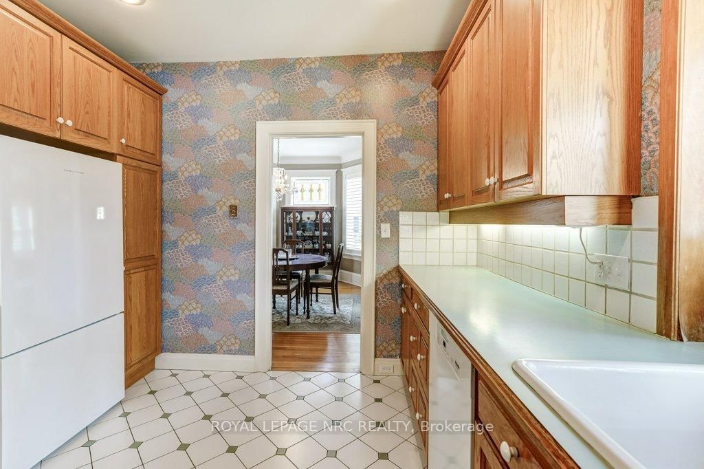 103 Queen Street • St. Catharines, ON photo 17